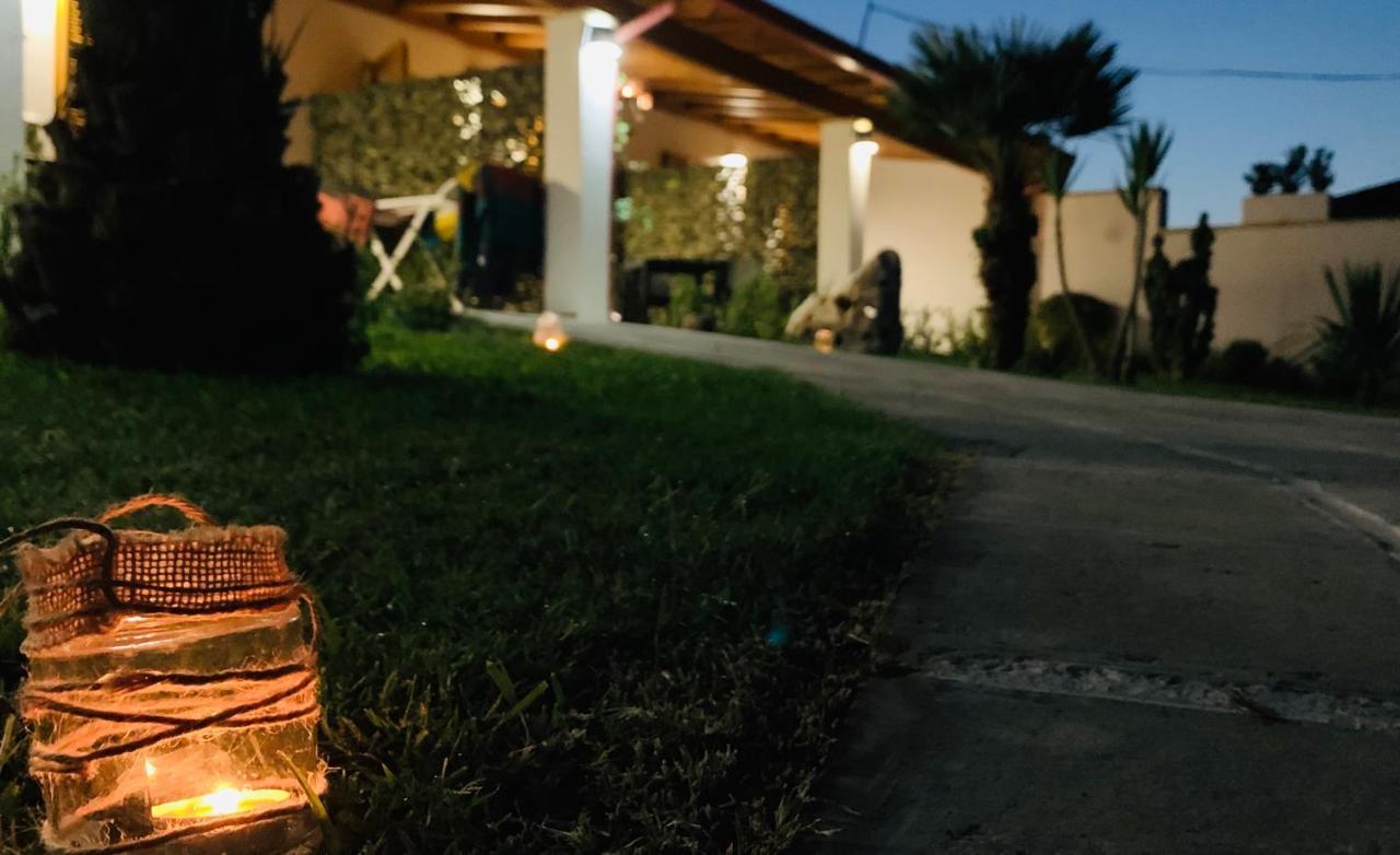 Masseria Capece Bed & Breakfast Uggiano La Chiesa Exterior foto